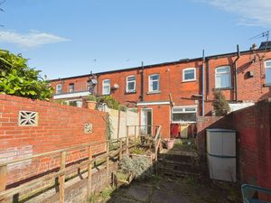 Rear- click for photo gallery